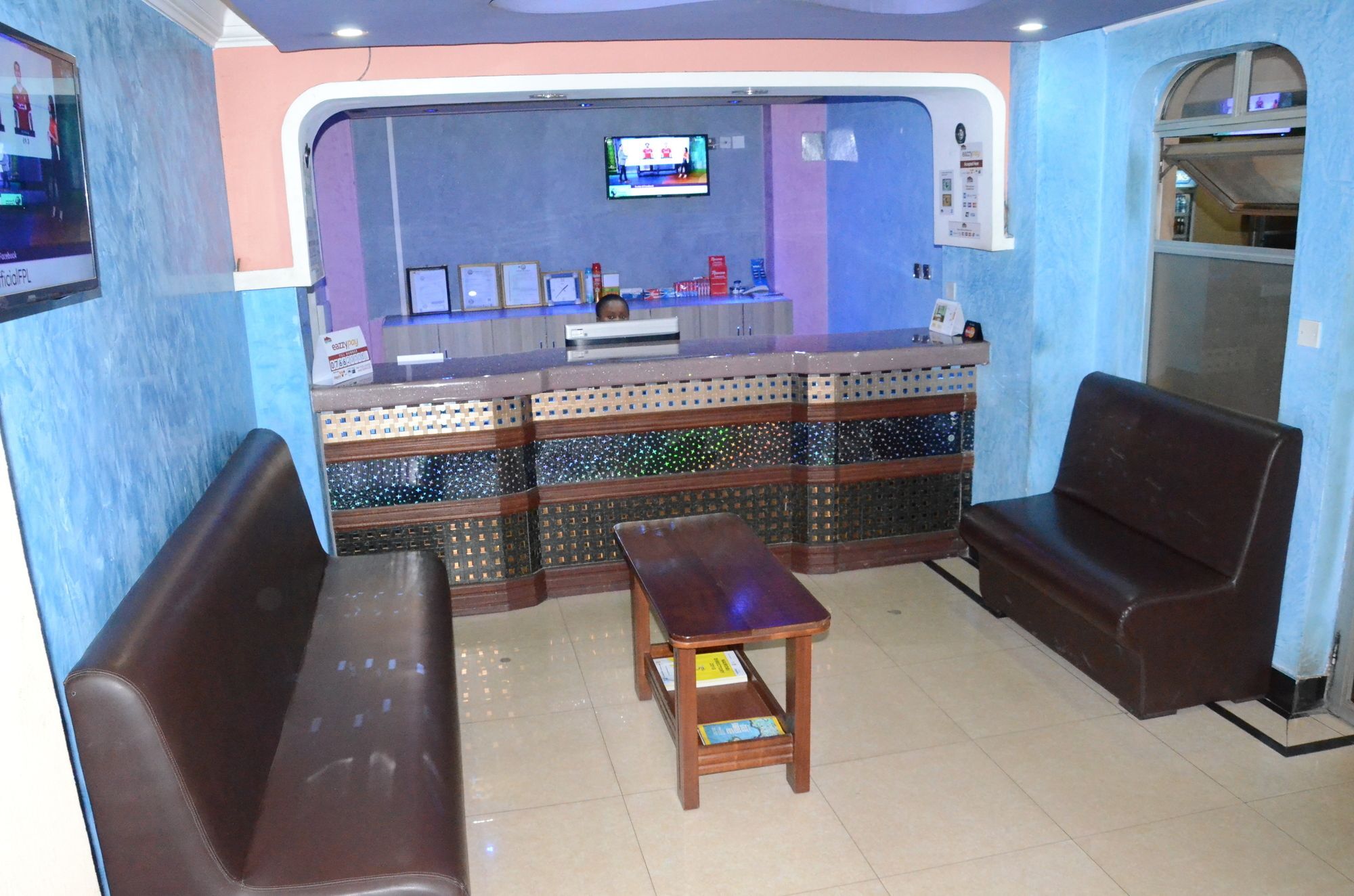 Sandton City Hotel Найроби Экстерьер фото